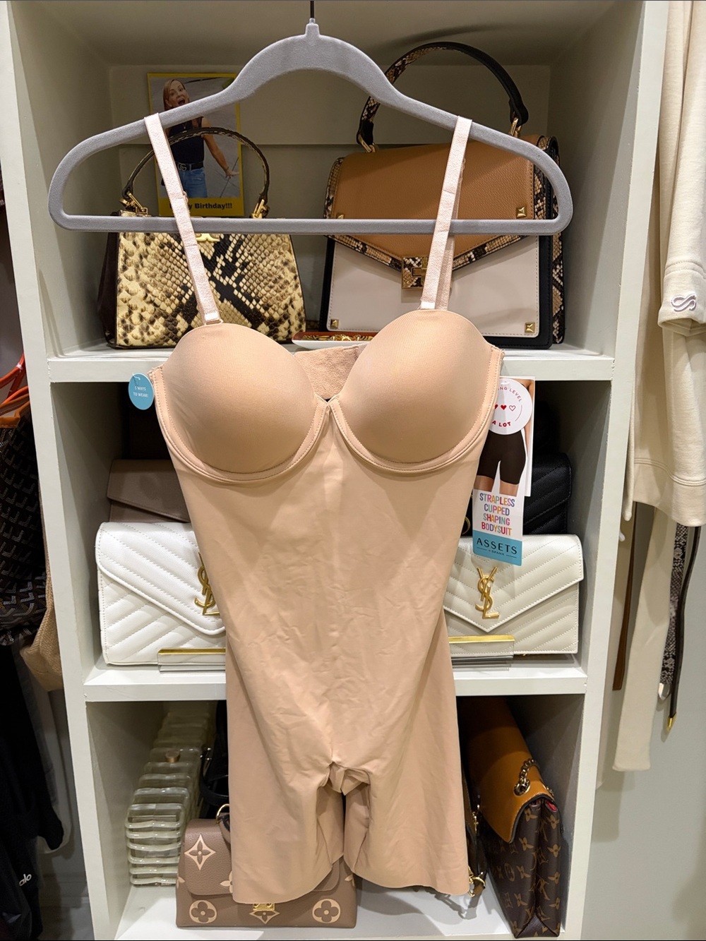SPANX Cupped Shaping Bodysuit. Built-In Bra. Nude. NWT. SZ M.